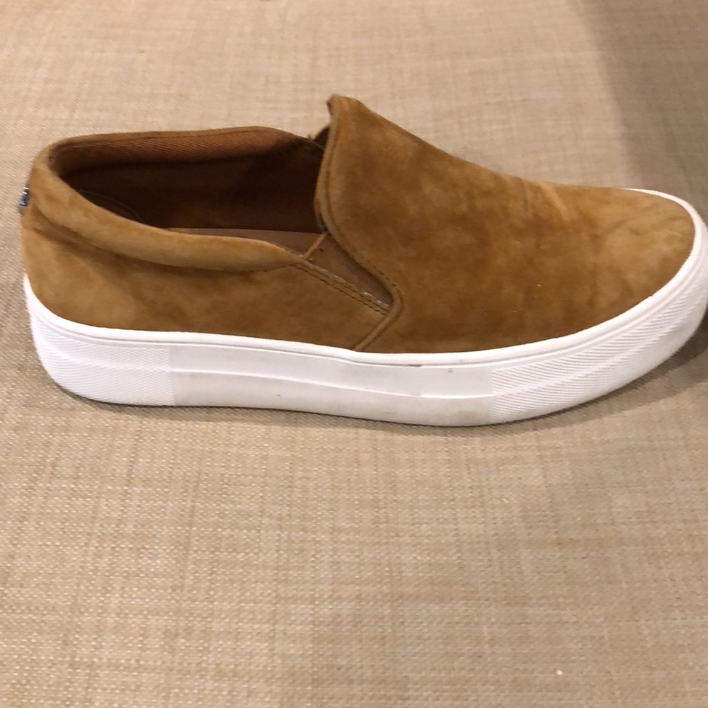 Steve Madden faux suede slip on sneakers - Picture 6 of 7
